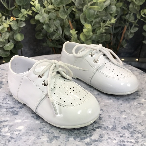 Swea’ Pea & Lilli White Patent Classic Lace-Up Dress Shoes Little Girls 5✨NWOT✨ - Picture 8 of 8